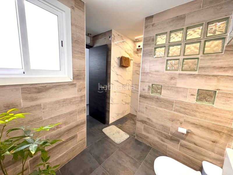 Foto af068234-1e52-43e7-b503-1532ddf07361. Piso  en venta , 2 dormitorios. en Calvario Torremolinos