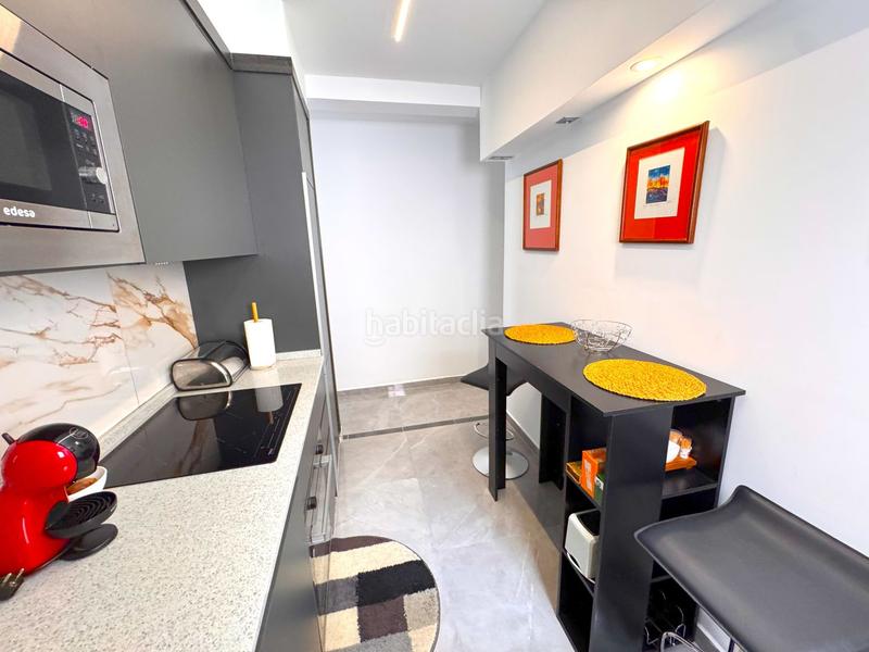 Foto c08767ef-c6d1-47ae-893a-98f2c1458c92. Piso  en venta , 2 dormitorios. en Calvario Torremolinos