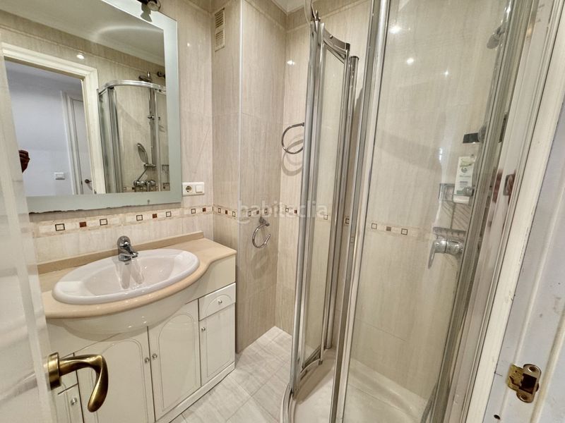 Foto 082243b3-fbc8-4e60-a5d1-e8ac15975b90. Apartament a calle danza invisible 3 3 a El Bajondillo Torremolinos