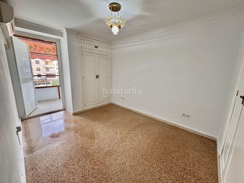 Foto 658e536f-0485-4615-a407-85075b3ca111. Apartament a calle danza invisible 3 3 a El Bajondillo Torremolinos
