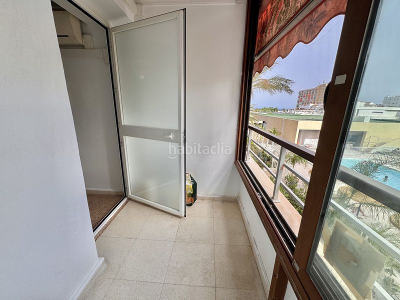 Foto 925e04df-54d2-425c-a2df-0aedafa07e79. Apartament a calle danza invisible 3 3 a El Bajondillo Torremolinos
