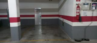 Parking coche en Tablero Bajo - Arruzafilla. Venta de plaza de parking con trastero junto arroyo del moro hip