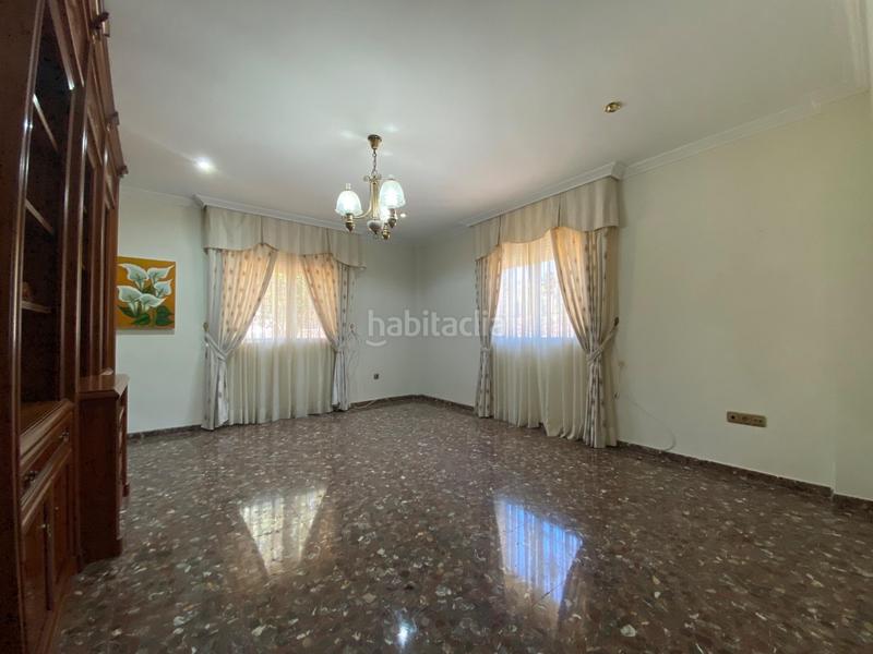 Foto 3d98780c-0533-4e24-bc3d-917874e1cb5b. Chalet con riscaldamento parcheggio piscina in Paraíso Arenal - La Colina Córdoba