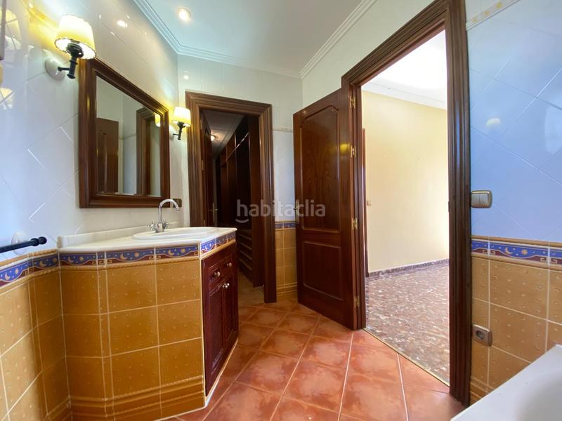 Foto b1e37892-8fac-4d0e-84b9-c8f393ca382b. Chalet con riscaldamento parcheggio piscina in Paraíso Arenal - La Colina Córdoba