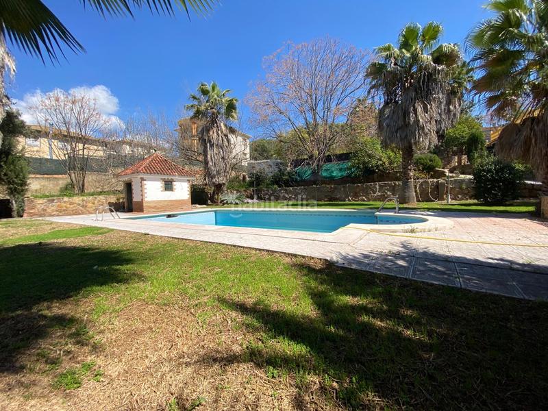 Foto cfc20705-6b47-4290-8175-90515d564a5e. Chalet con riscaldamento parcheggio piscina in Paraíso Arenal - La Colina Córdoba