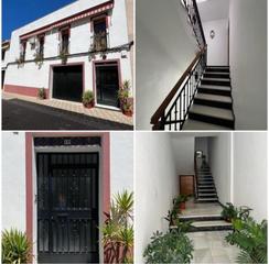 Casa a Poniente-Norte - Miralbaida - Parque Azahara. Magnífica casa en la zona hipercor con cochera para 4 vehículos