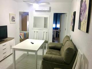 Pis a Sta. Marina - San Andrés - San Pablo - San Lorenzo. Piso en venta totalmente reformado junto a la facultad de derech