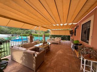 Chalet  Calle el jardinito. Encantadora vivienda de 152 m con espectacular porche en urbaniz