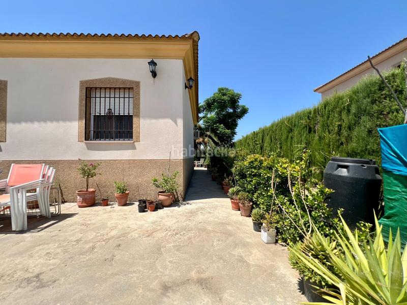 Foto 1779532c-e7c0-43b4-a39e-cf0870d1d060. Casa amb aparcament piscina a El Higuerón Córdoba