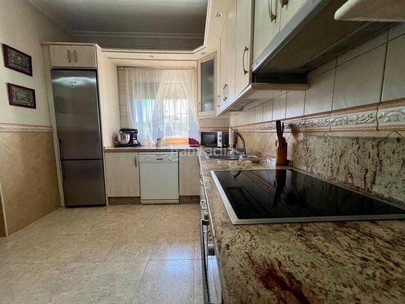 Foto 4ab2bc5a-732c-4239-84fe-13f7460b1f53. Casa amb aparcament piscina a El Higuerón Córdoba