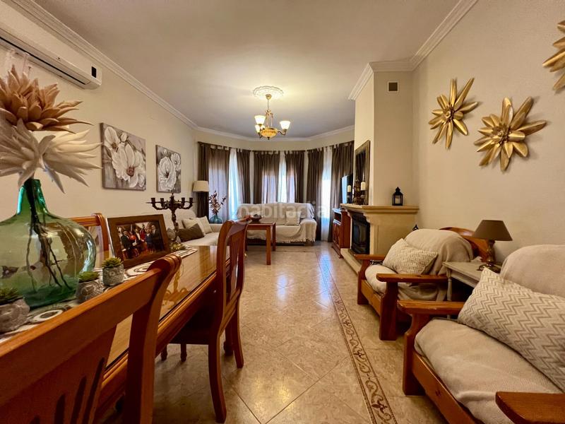 Foto 857c5065-1e61-4545-87b7-d81b526f5e8b. Casa amb aparcament piscina a El Higuerón Córdoba