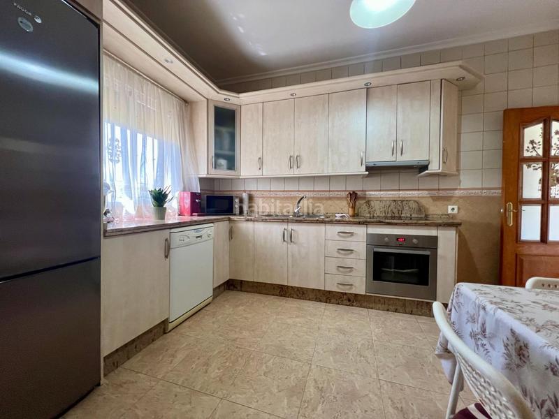 Foto c9196537-8ca6-4c20-9928-022e4e0ac57f. Casa amb aparcament piscina a El Higuerón Córdoba