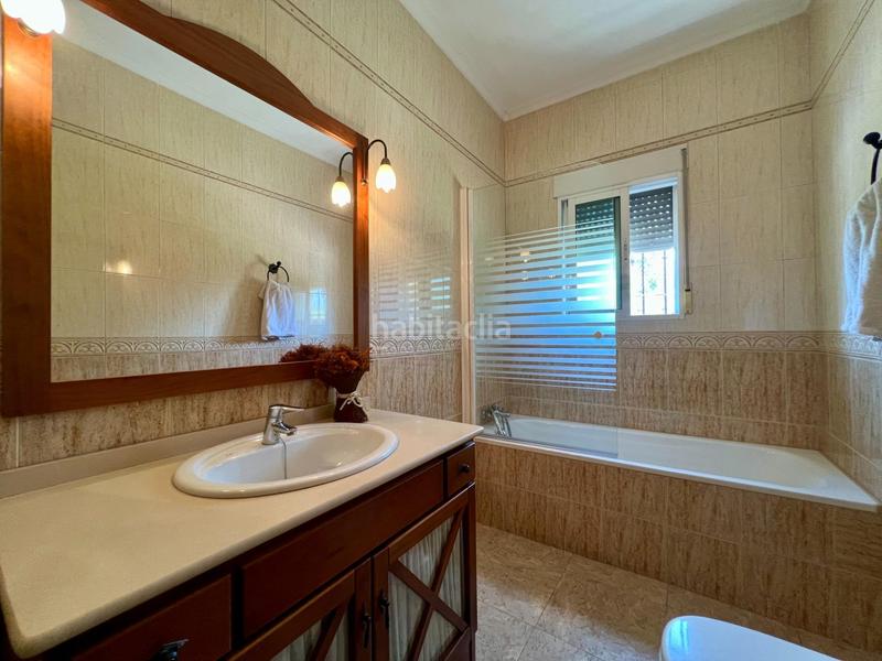 Foto e6d0b8ae-2ea1-420b-bca1-a4494366bf15. Casa amb aparcament piscina a El Higuerón Córdoba