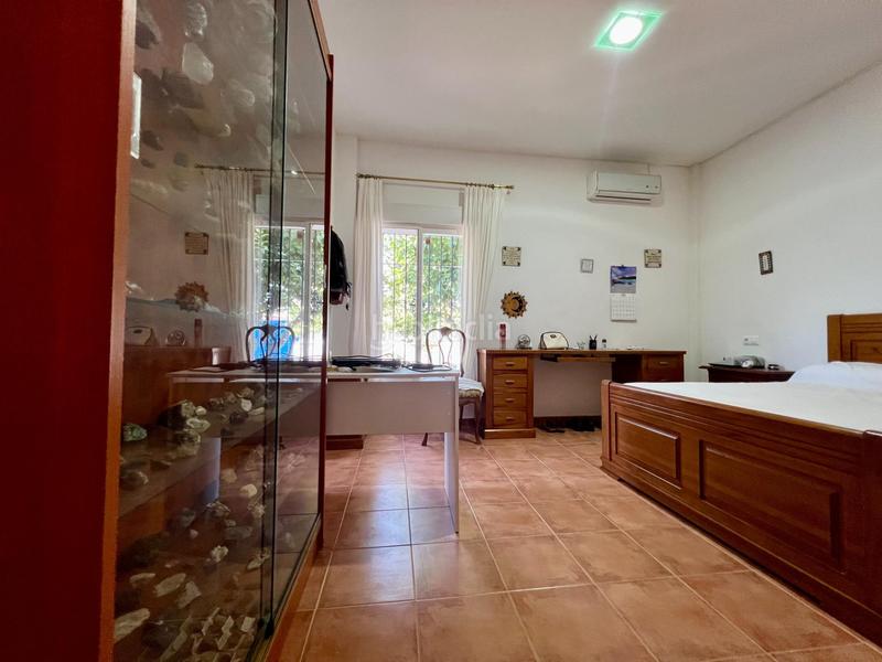 Foto ad405483-8ac7-4f48-a803-d23dd7584970. Casa en Carlota (La)