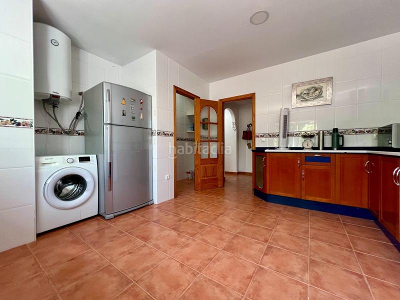 Foto ba8e6c8b-fc60-41a1-91a3-863d0b45c114. Casa en Carlota (La)