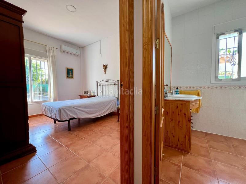 Foto e4fd1412-2f22-4715-84d8-1d36daf48c5c. Casa en Carlota (La)