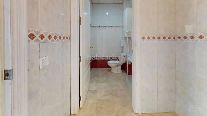 Foto 493d0091-f9cd-4fea-b08b-d7460ce39b15. Locale commerciale in Huerta de la Reina - Trassierra Córdoba