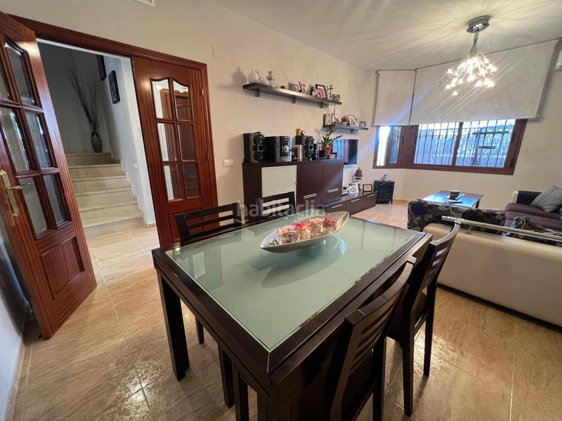 Foto 6cad6124-bfc8-4968-b59f-f29507577d35. Chalet encantador chalet adosado en la victoria, córdoba en Victoria (La)