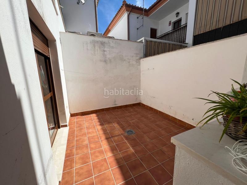 Foto b707aa70-291f-453f-8288-92de113c8c74. Chalet encantador chalet adosado en la victoria, córdoba en Victoria (La)