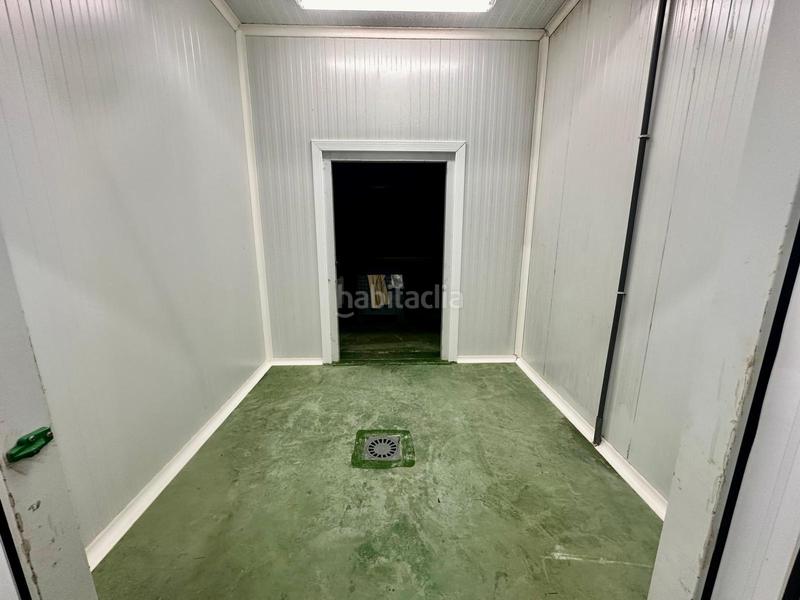 Foto f343660b-ae2e-40ef-aea0-c9d4c5266730. Nave industrial amplia nave industrial perfecta para su negocio en Fuente Obejuna