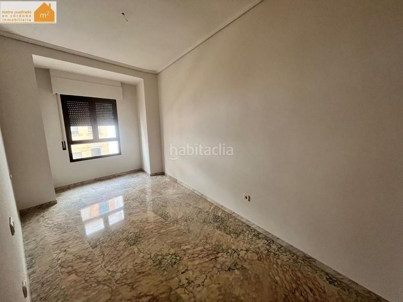 Foto 8f41c39e-d6ad-4861-9b96-ee0a83aa240b. Piso se vende espectacular piso en avenida américa!! en Córdoba