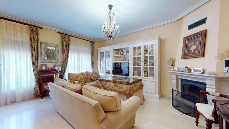 Foto a996b15c-d243-4972-8684-005f131924c4. Casa con riscaldamento parcheggio in El Higuerón Córdoba