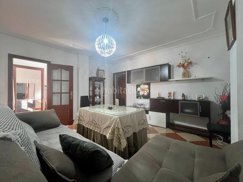 Foto df93aa46-9908-4213-81a8-5c4db8b4a24a. Semi detached house in Alcolea Córdoba