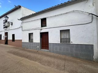 House in Fuente Obejuna. E. casa en fuente obejuna