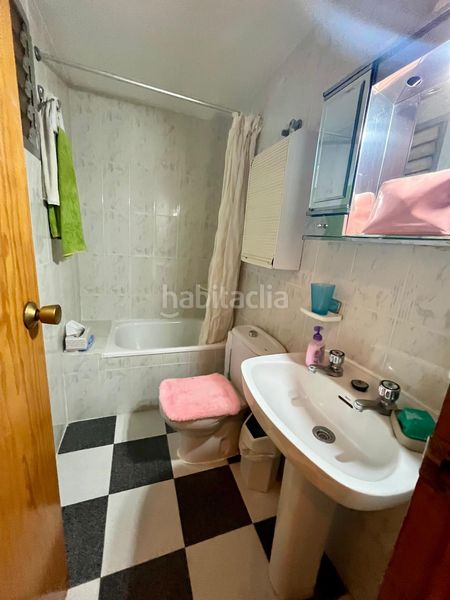 Foto b0e1a69a-6083-41f1-b01a-94c4d5f3602f. Casa a casco histórico - ribera - san basilio Córdoba