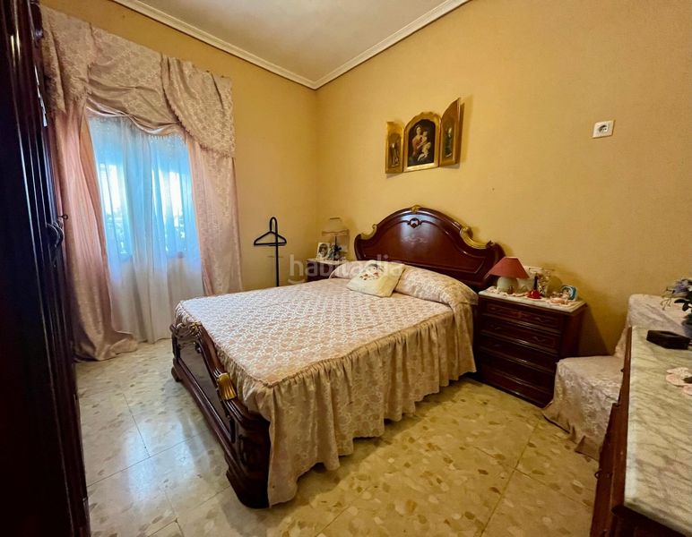 Foto c79684b2-ac4b-4223-938f-c0acd408b268. Casa a casco histórico - ribera - san basilio Córdoba