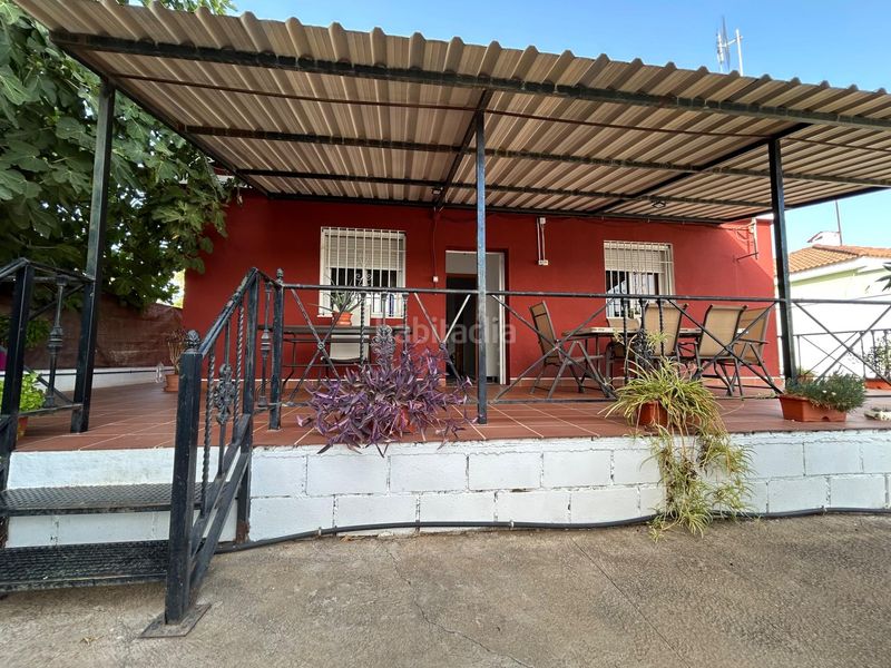 Foto 0c21136a-ea37-4714-b3d0-770e4afc2b4a. Casa amb calefacció aparcament a El Higuerón Córdoba