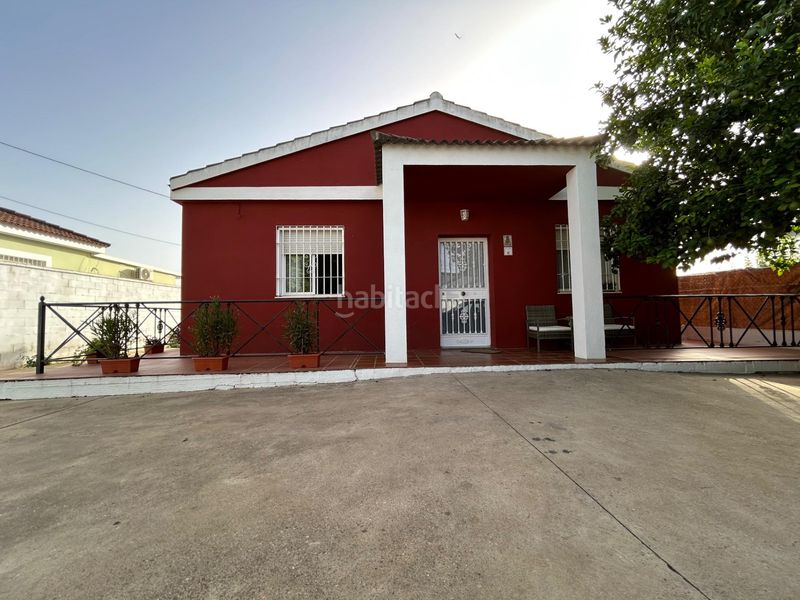 Foto e3ee6991-9930-4a4f-99df-e84b9390c6a5. Casa amb calefacció aparcament a El Higuerón Córdoba