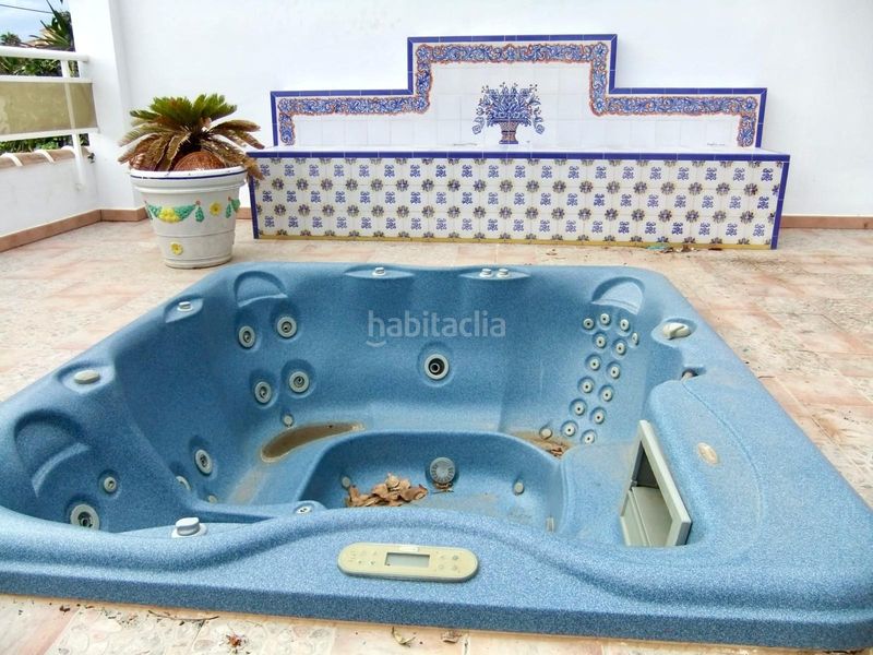 Foto ee1cc8a3-f32b-4884-8949-97fd987ce277. Xalet amb calefacció aparcament a Hispanidad - Vivar Téllez Vélez - Málaga