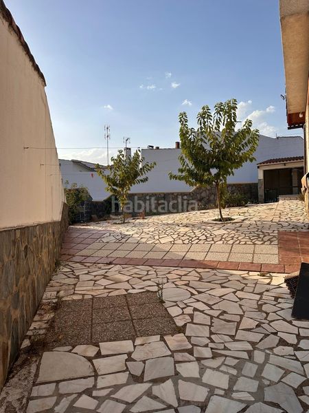 Foto 01749b5b-afb7-493f-a83e-7ef1773b1607. Casa amb aparcament a Belmez