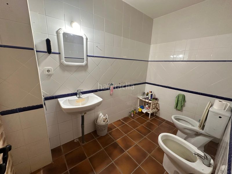 Foto 2efaecf3-6983-46a3-96fe-b8cdfe4325d6. Casa amb aparcament a Belmez