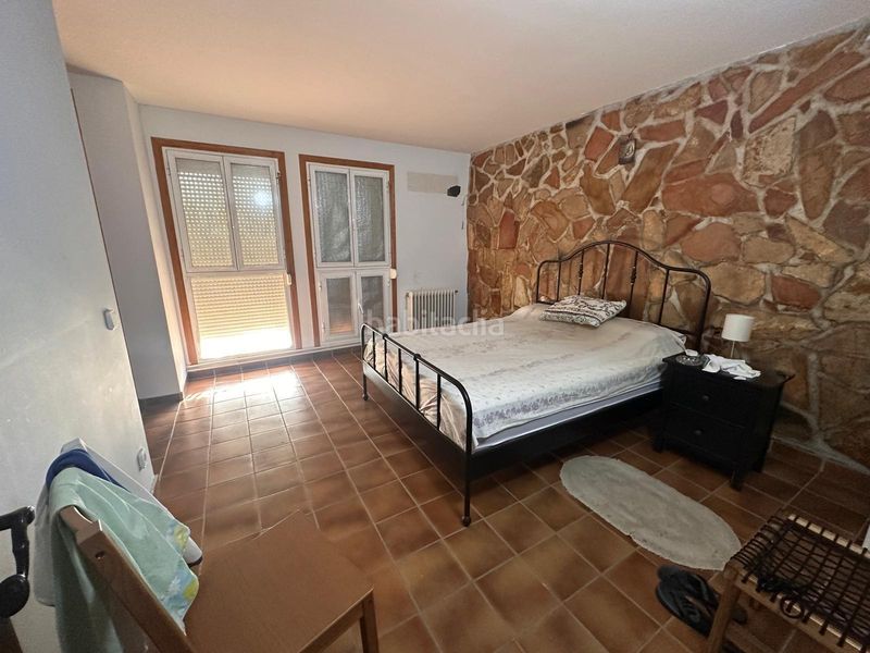 Foto 37803957-47c8-4f5c-8be8-ddc2ad603b52. Casa amb aparcament a Belmez