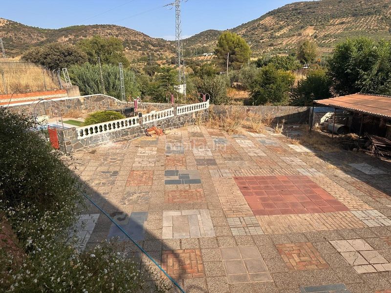 Foto 61a706be-7f93-4b1f-b8db-e1ca4d5fd853. Casa amb aparcament a Belmez