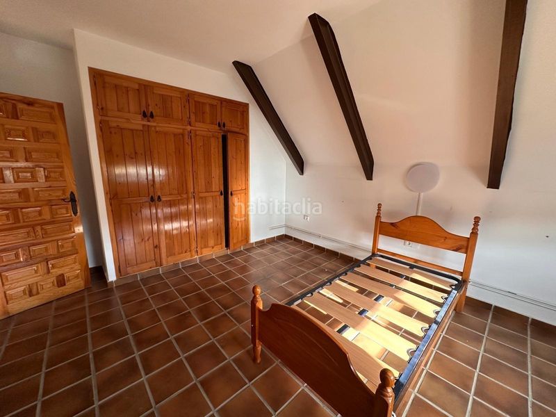 Foto 750d6c14-61ca-4ebe-8602-fbd5995d5943. Casa amb aparcament a Belmez