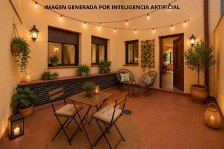 Casa en Calle VENEROS BEJARANO