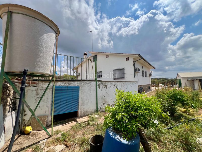 Foto ad641199-6e15-47e8-9877-4fc39a10a309. Chalet mit parking pool in Hornachuelos