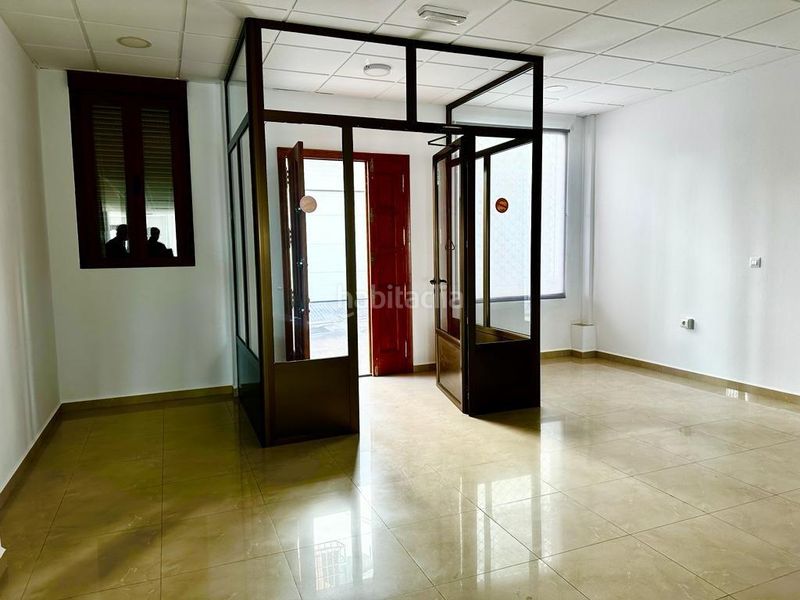 Foto f2b4539f-251c-4bd7-9b85-d4c7a33b974d. Alquiler local comercial en Fuente Obejuna