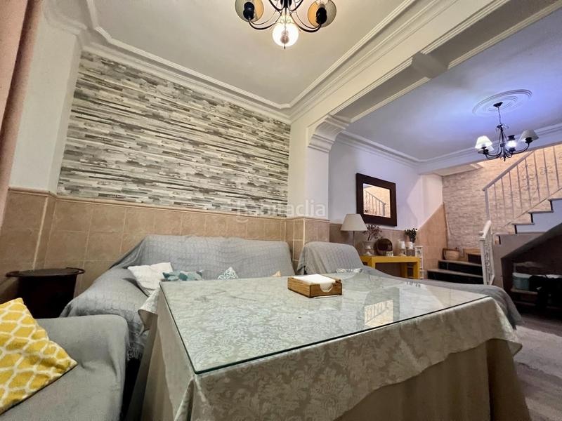 Foto 786ba15f-e8ef-48fa-9932-68a572c6438f. Casa a schiera con riscaldamento in El Brillante -El Naranjo - El Tablero Córdoba