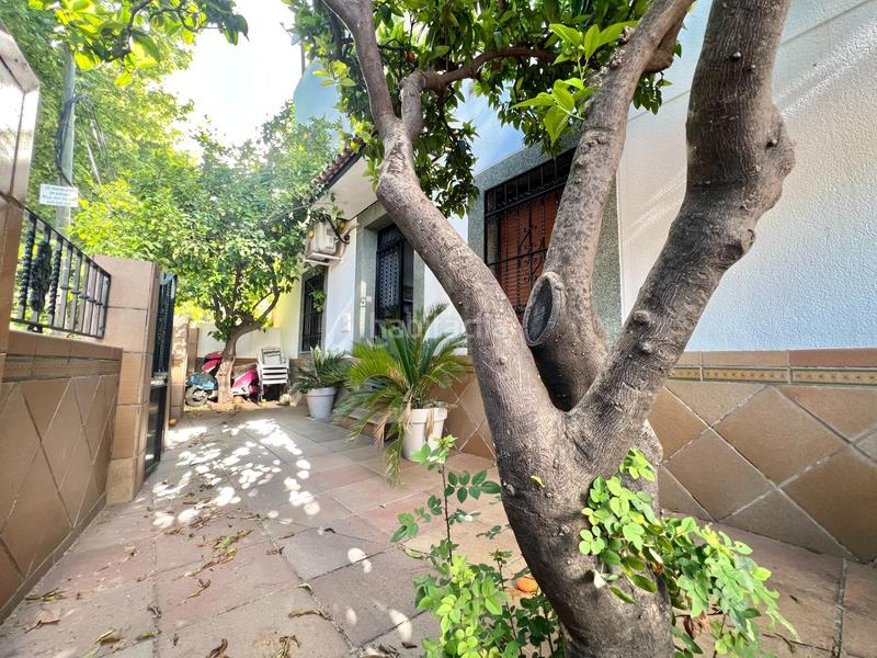 Foto f6440a7f-1a91-46c5-91f4-fb388c84c2de. Casa adossada amb calefacció a El Brillante -El Naranjo - El Tablero Córdoba