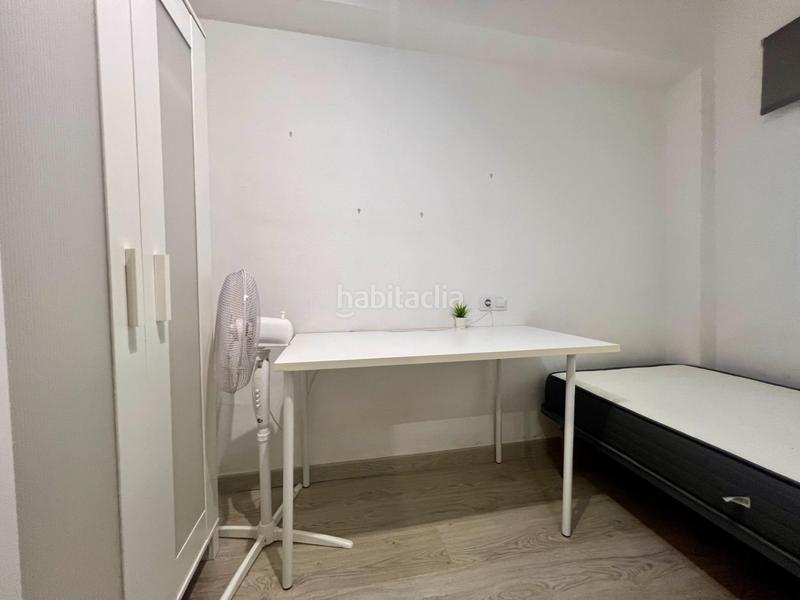 Foto 4bd181f4-bb73-4360-a7b0-5d5a53e33138. Miete etagenwohnung in Ciudad Jardín - Zoco Córdoba