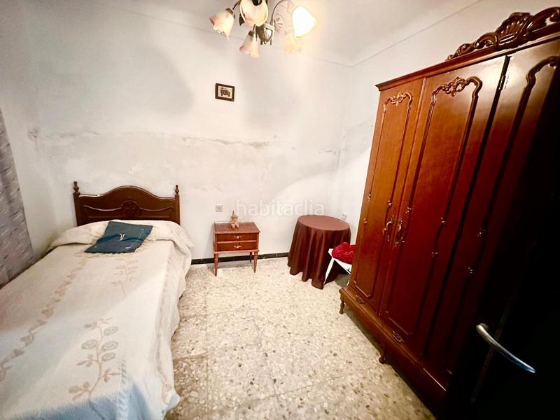 Foto 56bec5df-8791-4023-9c45-3f778d1d86e9. Casa gran casa con excelente ubicación. en Lopera