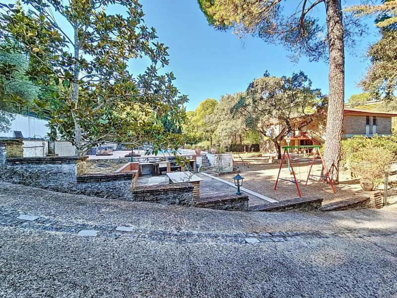 Foto e5b273c8-95b2-4245-ab09-899b16b47b83. Chalet mit parking pool in Santa Maria de Trassierra Córdoba