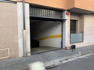 Parking coche  D'angel guimerà. Parking para coche