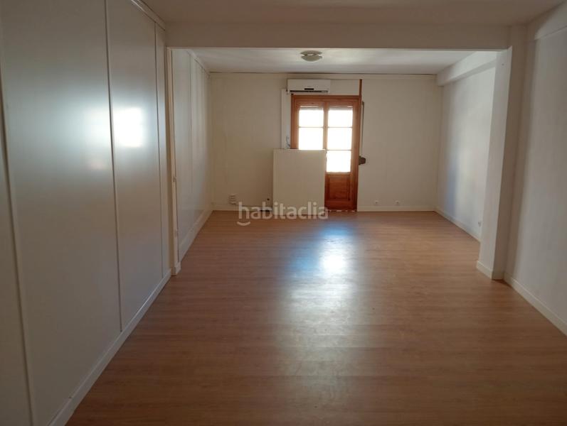 Foto 4e127cdb-917e-4acb-a190-1f266627d3a8. Miete büro in Casco Histórico Alcalá de Henares