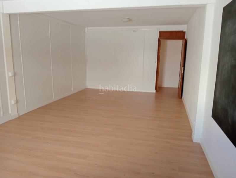 Foto e2f6e32f-3cf1-4fc3-803d-91f409903101. Rent office space in Casco Histórico Alcalá de Henares