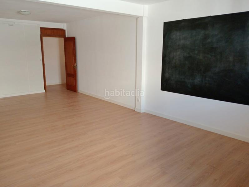 Foto f7921265-dd5d-4e73-8ea3-b63dcc6884db. Rent office space in Casco Histórico Alcalá de Henares